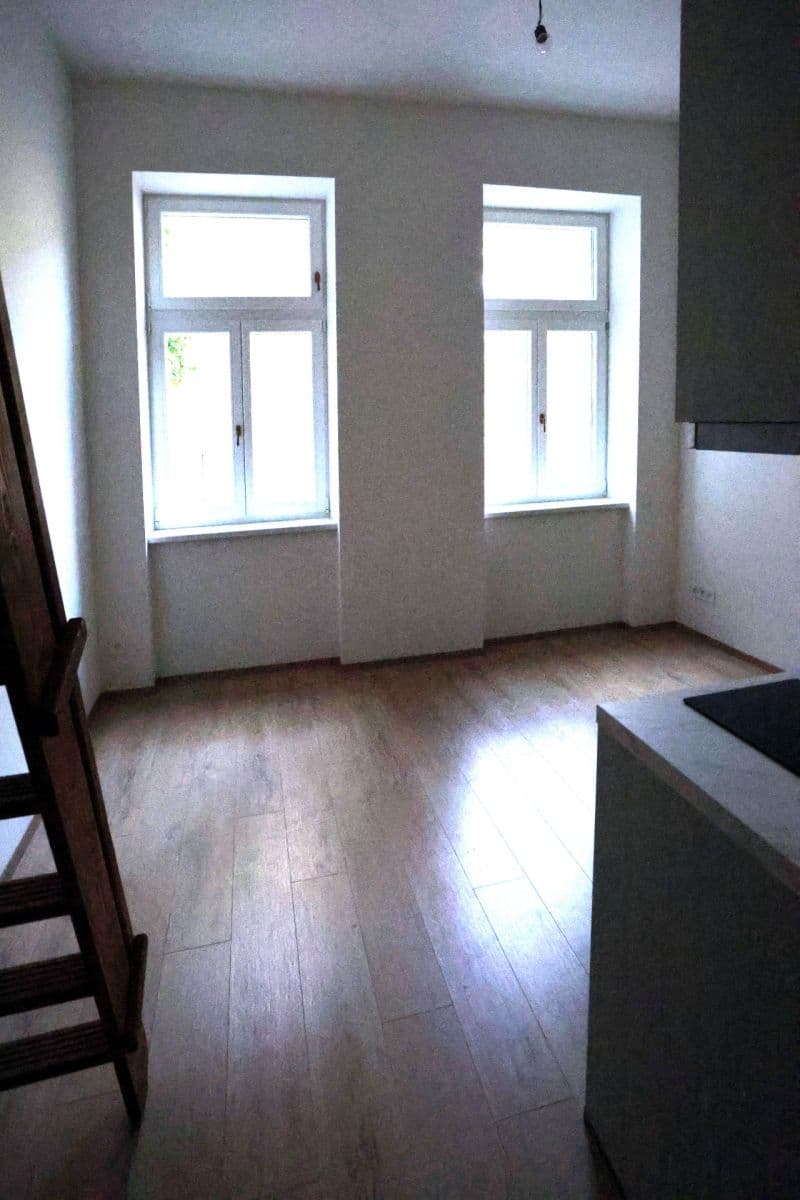 Prenájom bytu 1-izbový 28 m², Sokolská, Praha, Praha Prenájom bytu 1-izbový 28 m², Sokolská, Praha, Praha