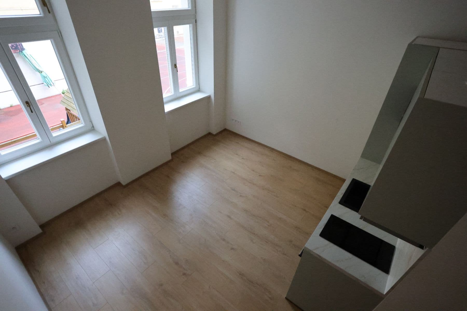 Prenájom bytu 1-izbový 28 m², Sokolská, Praha, Praha Prenájom bytu 1-izbový 28 m², Sokolská, Praha, Praha
