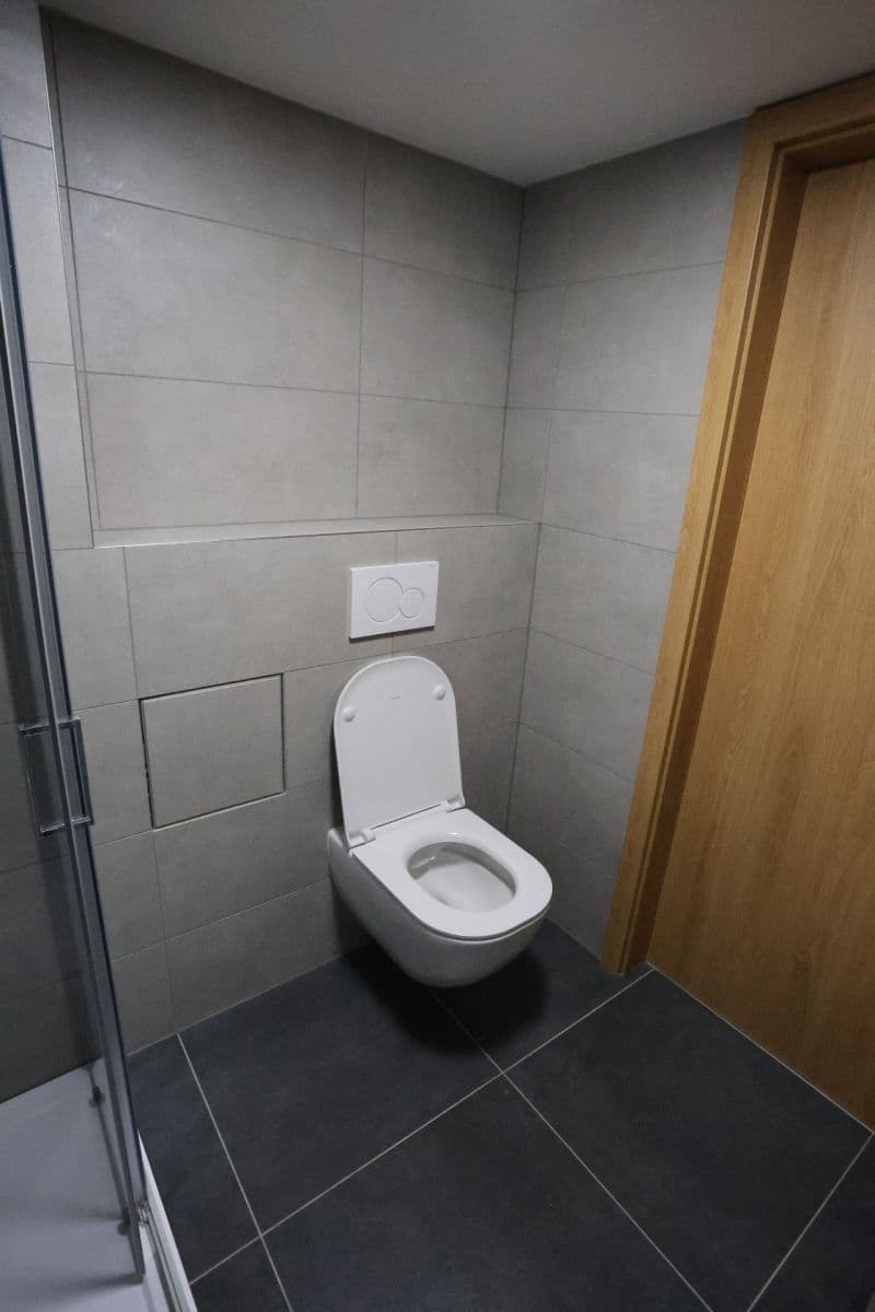 Prenájom bytu 1-izbový 28 m², Sokolská, Praha, Praha Prenájom bytu 1-izbový 28 m², Sokolská, Praha, Praha