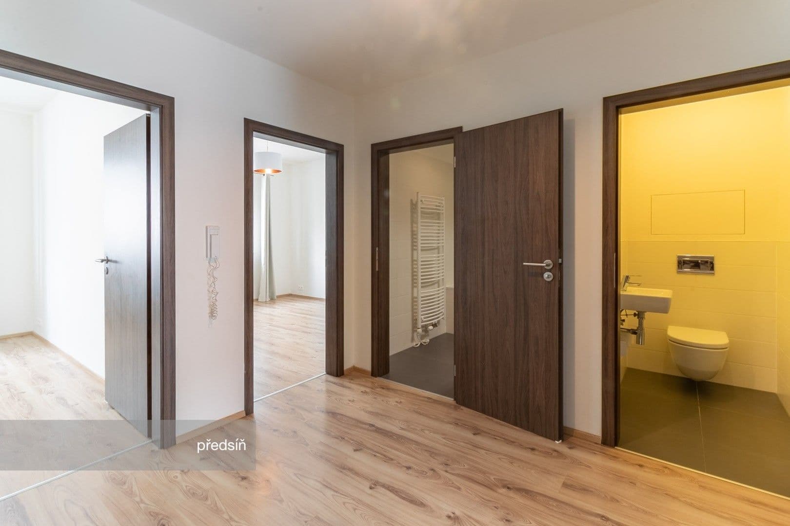 Prenájom bytu 3-izbový 80 m², Poděbradova, Plzeň, Plzeňský kraj Prenájom bytu 3-izbový 80 m², Poděbradova, Plzeň, Plzeňský kraj