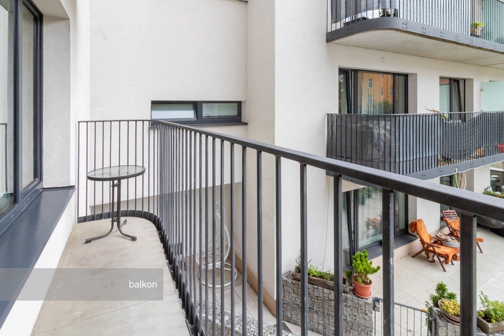 Prenájom bytu 3-izbový 80 m², Poděbradova, Plzeň, Plzeňský kraj Prenájom bytu 3-izbový 80 m², Poděbradova, Plzeň, Plzeňský kraj