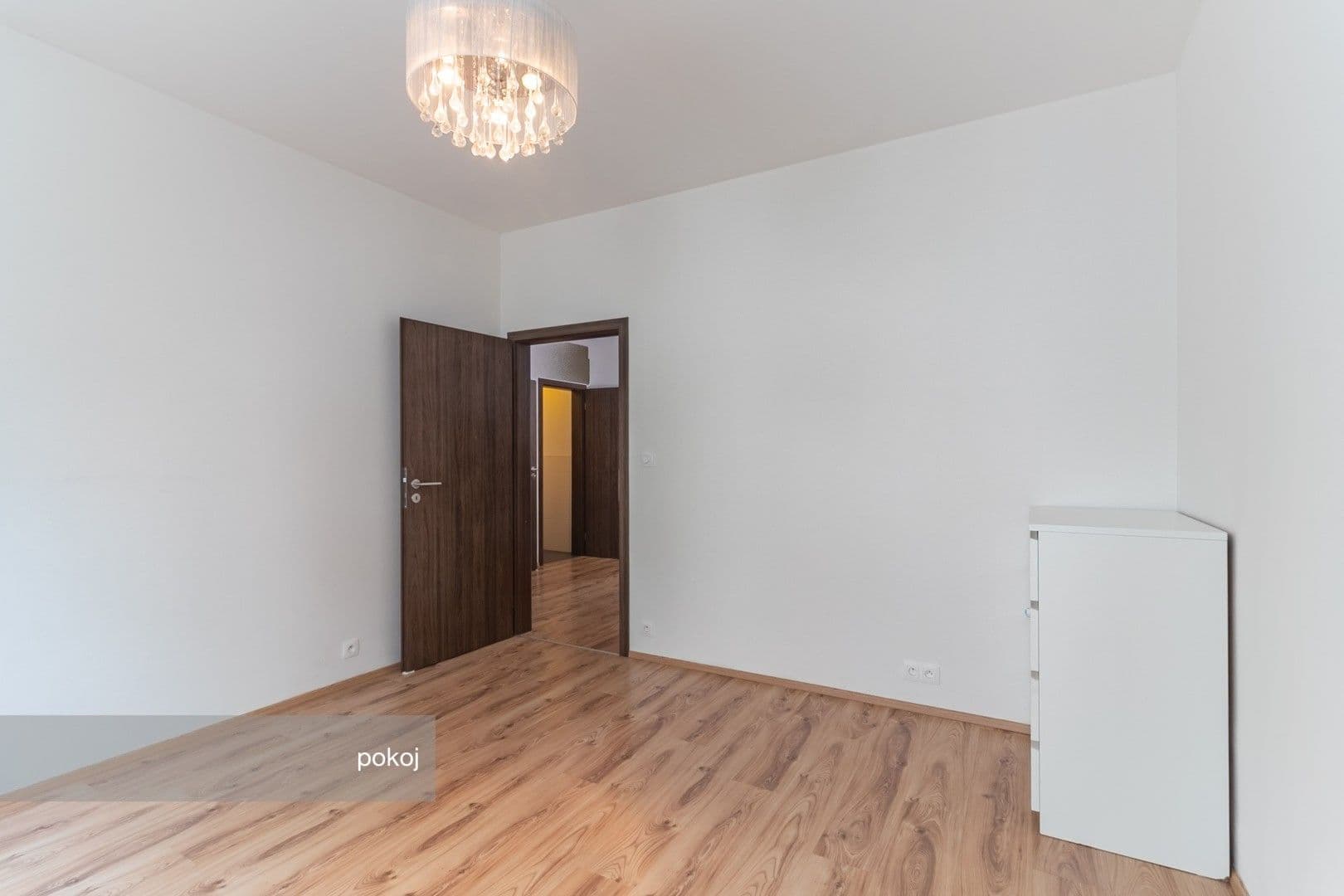 Prenájom bytu 3-izbový 80 m², Poděbradova, Plzeň, Plzeňský kraj Prenájom bytu 3-izbový 80 m², Poděbradova, Plzeň, Plzeňský kraj