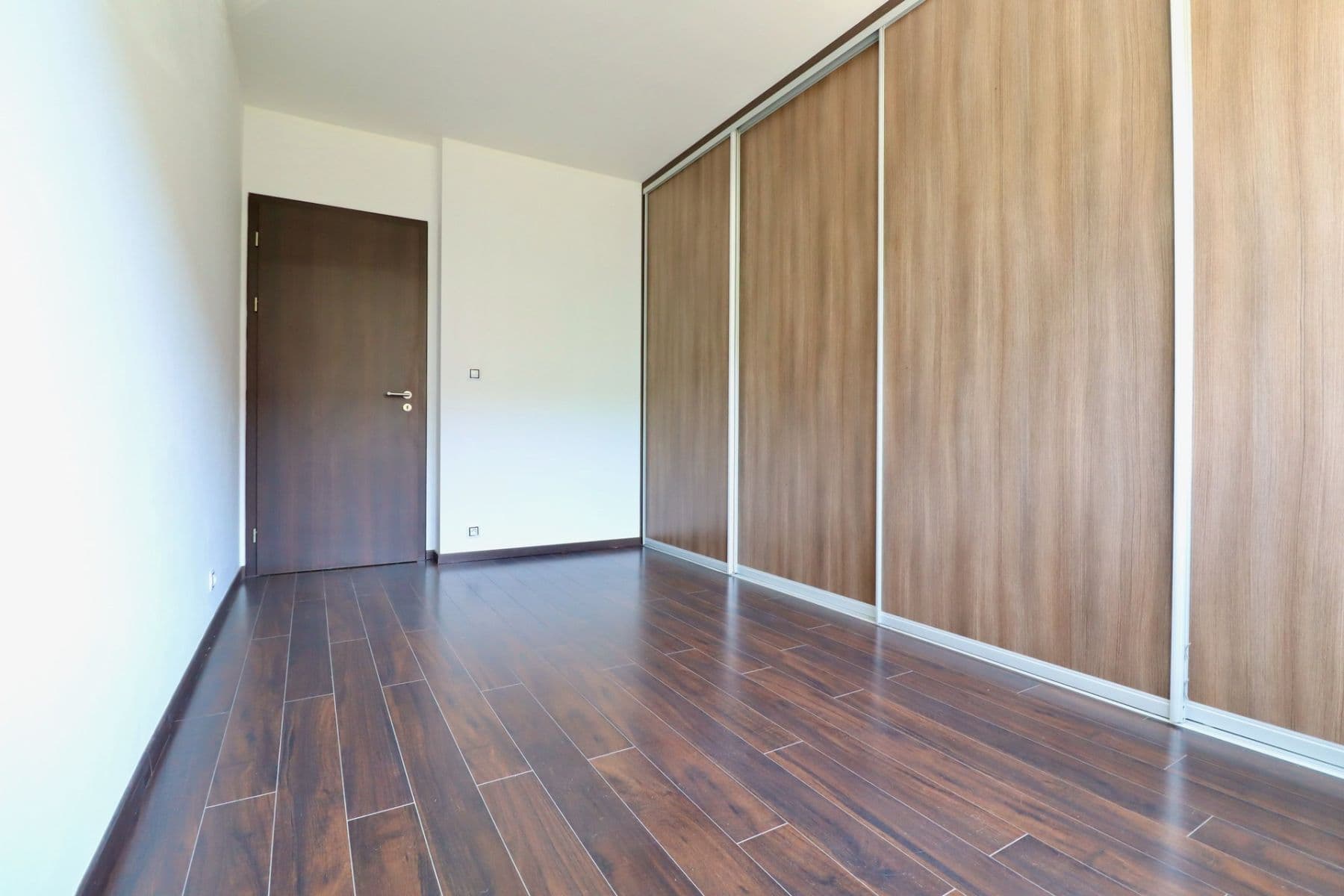 Prenájom bytu 3-izbový 69 m², Chlebovická, Praha, Praha Prenájom bytu 3-izbový 69 m², Chlebovická, Praha, Praha