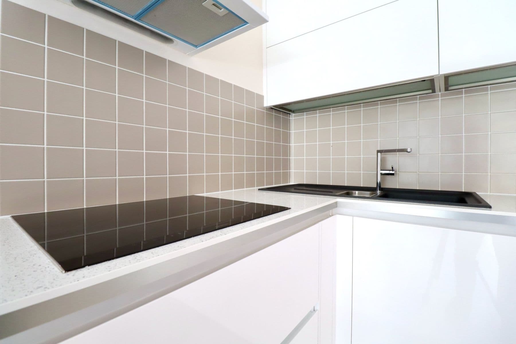 Prenájom bytu 3-izbový 69 m², Chlebovická, Praha, Praha Prenájom bytu 3-izbový 69 m², Chlebovická, Praha, Praha