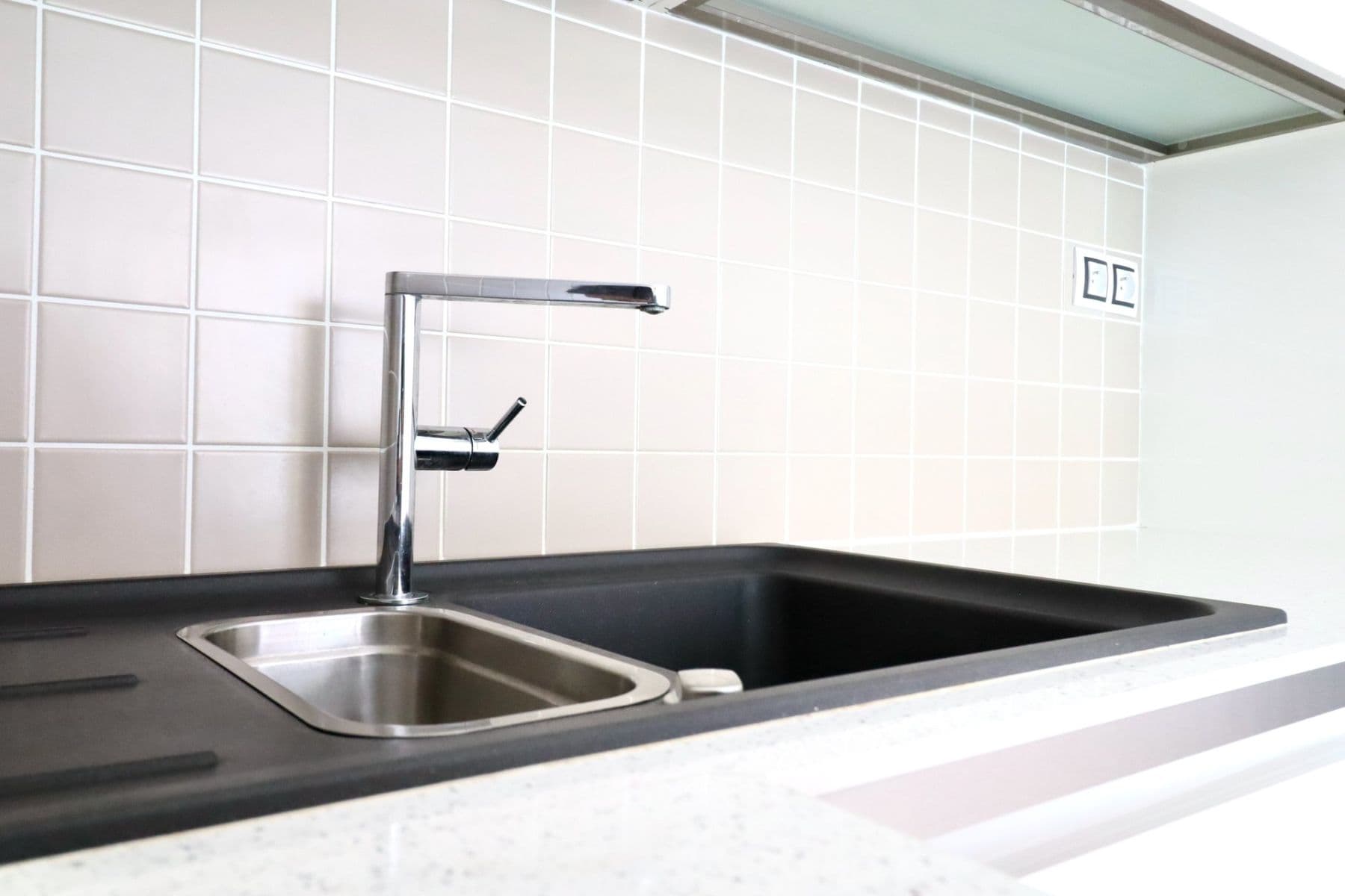 Prenájom bytu 3-izbový 69 m², Chlebovická, Praha, Praha Prenájom bytu 3-izbový 69 m², Chlebovická, Praha, Praha