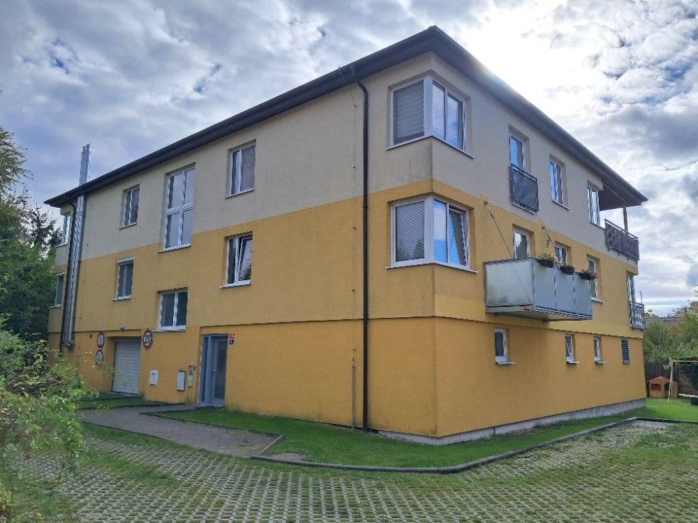Predaj bytu 3-izbový 75 m², Havlíčkovo nám., Rudná, Středočeský kraj Predaj bytu 3-izbový 75 m², Havlíčkovo nám., Rudná, Středočeský kraj