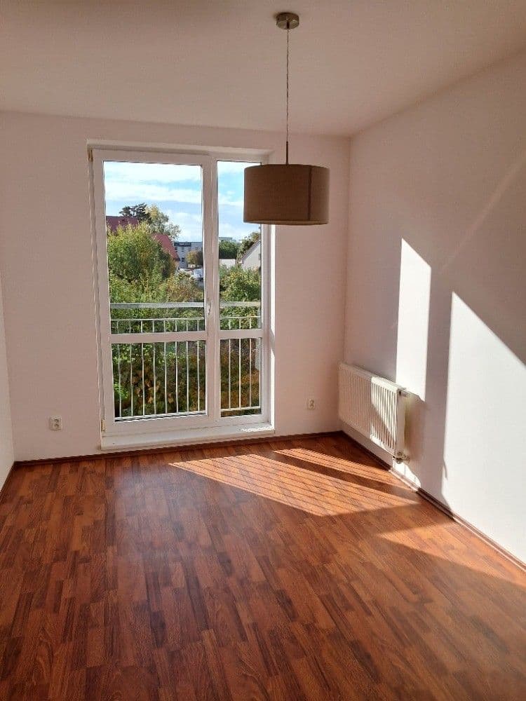 Predaj bytu 3-izbový 75 m², Havlíčkovo nám., Rudná, Středočeský kraj Predaj bytu 3-izbový 75 m², Havlíčkovo nám., Rudná, Středočeský kraj