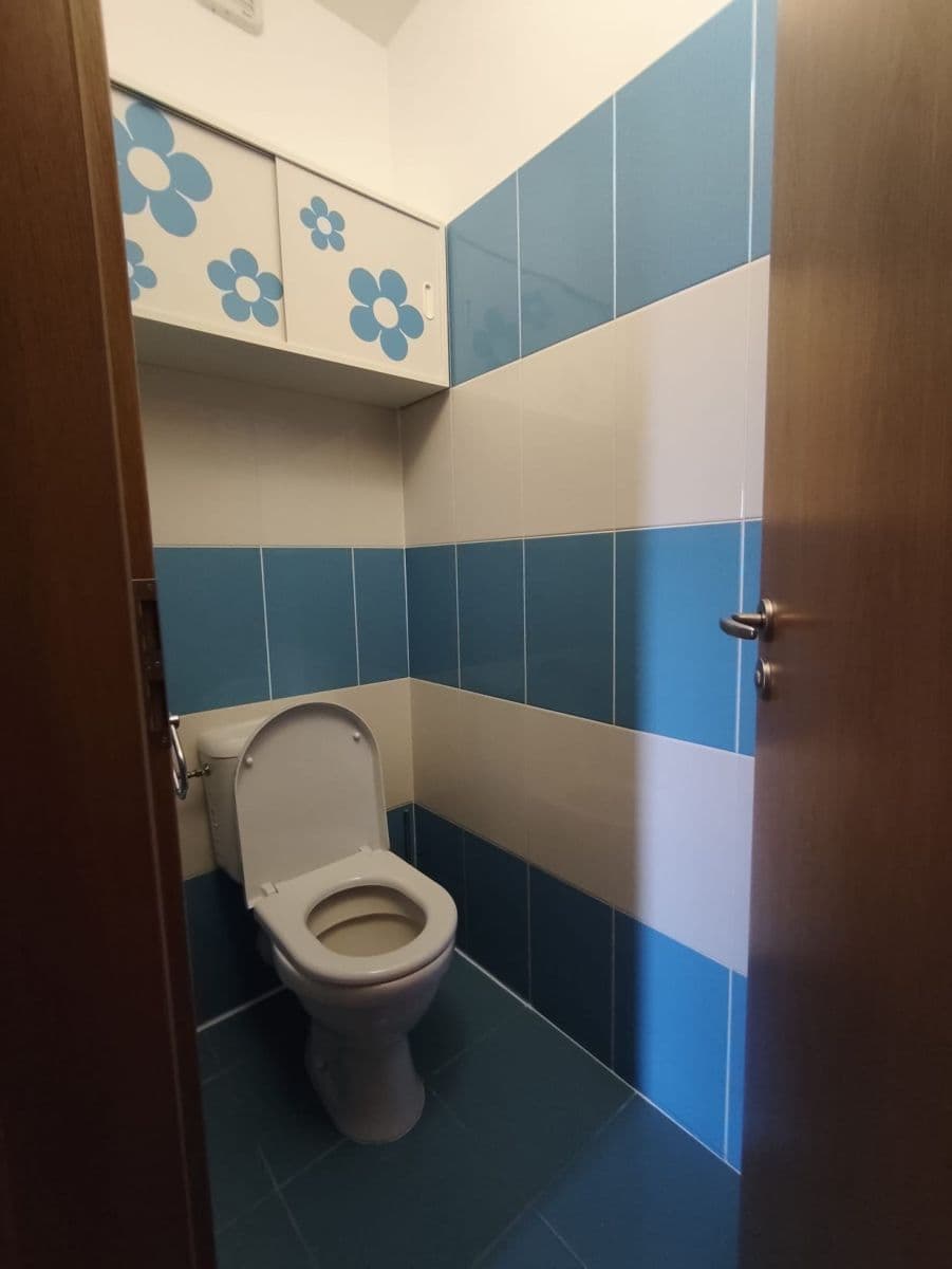 Predaj bytu 3-izbový 75 m², Havlíčkovo nám., Rudná, Středočeský kraj Predaj bytu 3-izbový 75 m², Havlíčkovo nám., Rudná, Středočeský kraj