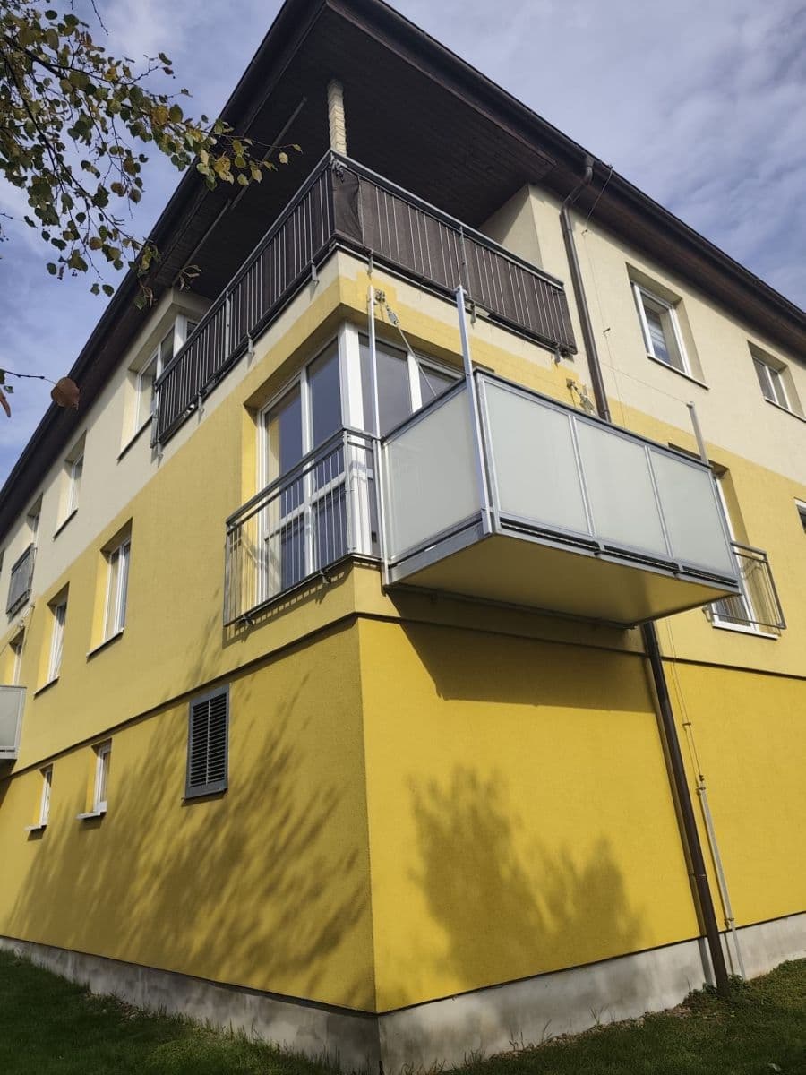 Predaj bytu 3-izbový 75 m², Havlíčkovo nám., Rudná, Středočeský kraj Predaj bytu 3-izbový 75 m², Havlíčkovo nám., Rudná, Středočeský kraj