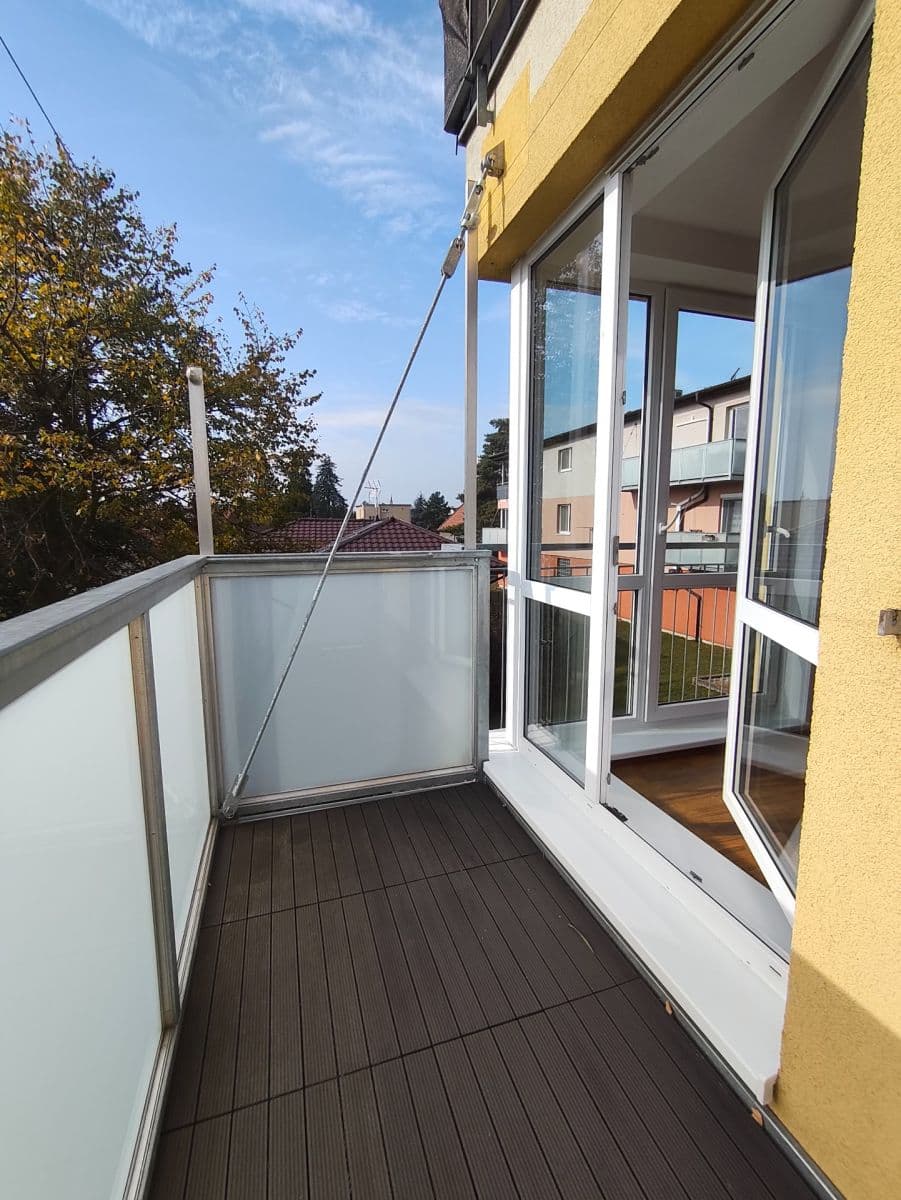 Predaj bytu 3-izbový 75 m², Havlíčkovo nám., Rudná, Středočeský kraj Predaj bytu 3-izbový 75 m², Havlíčkovo nám., Rudná, Středočeský kraj