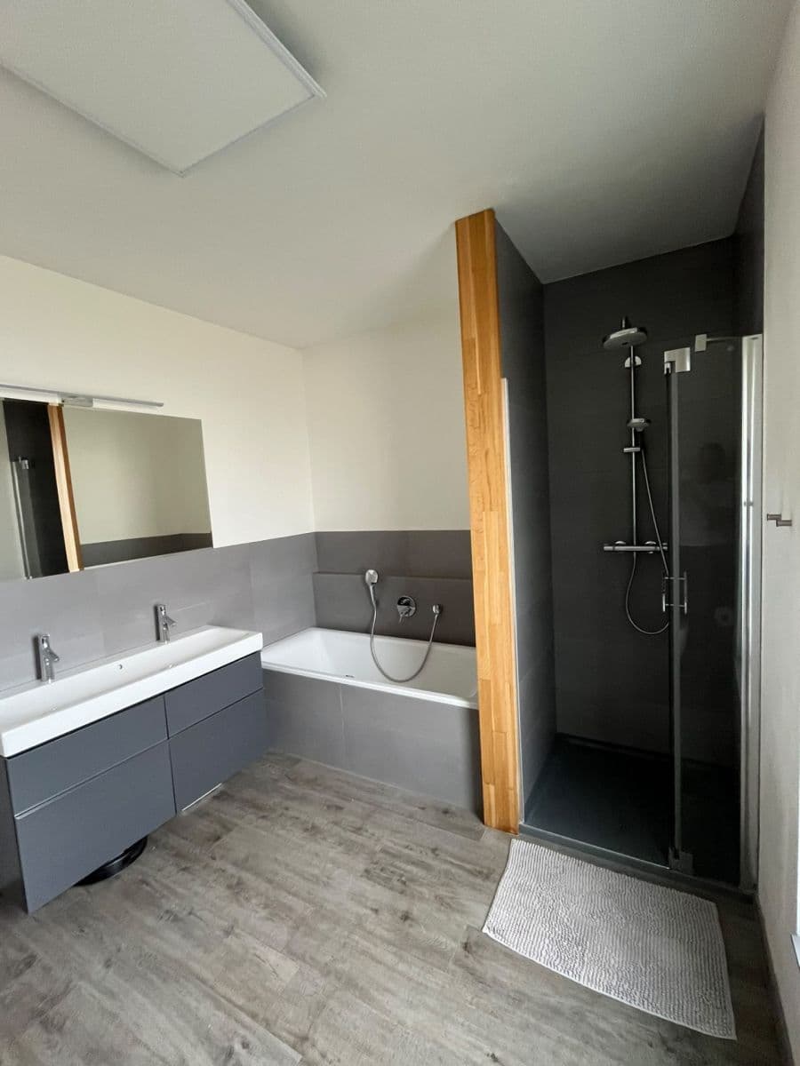 Predaj domu 117 m², pozemok 410 m², Červená Skála, Husinec, Středočeský kraj Predaj domu 117 m², pozemok 410 m², Červená Skála, Husinec, Středočeský kraj