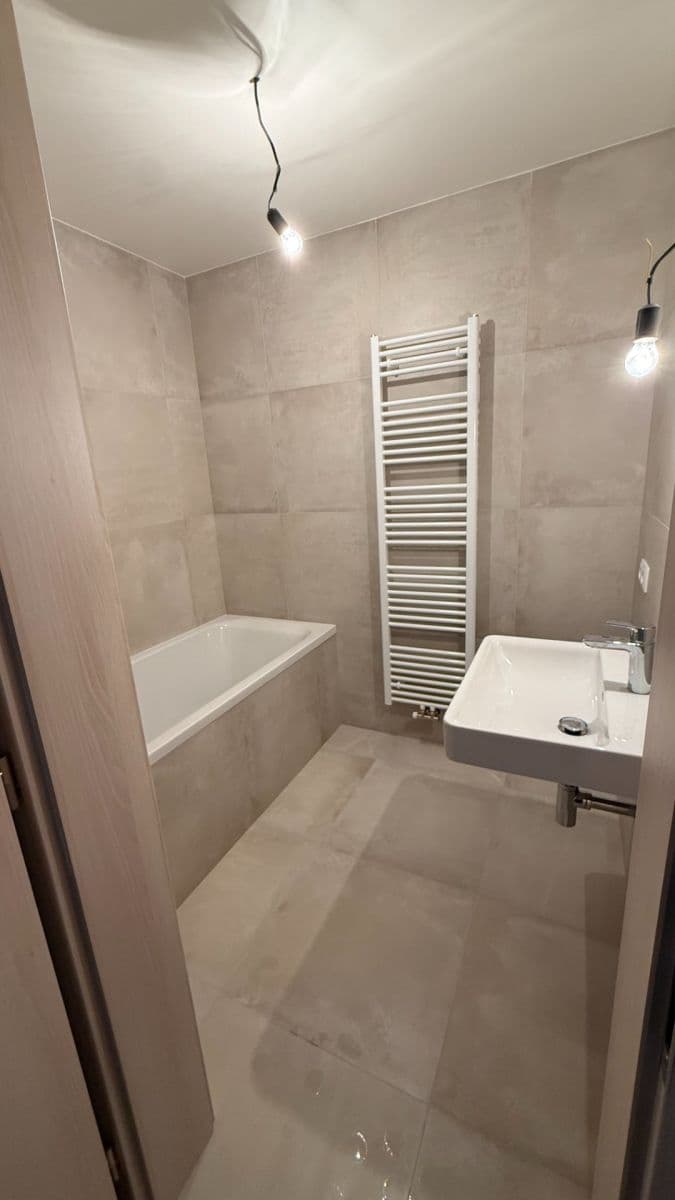Predaj bytu 2-izbový 52 m², Starý Dvůr, Hrádek nad Nisou, Liberecký kraj Predaj bytu 2-izbový 52 m², Starý Dvůr, Hrádek nad Nisou, Liberecký kraj