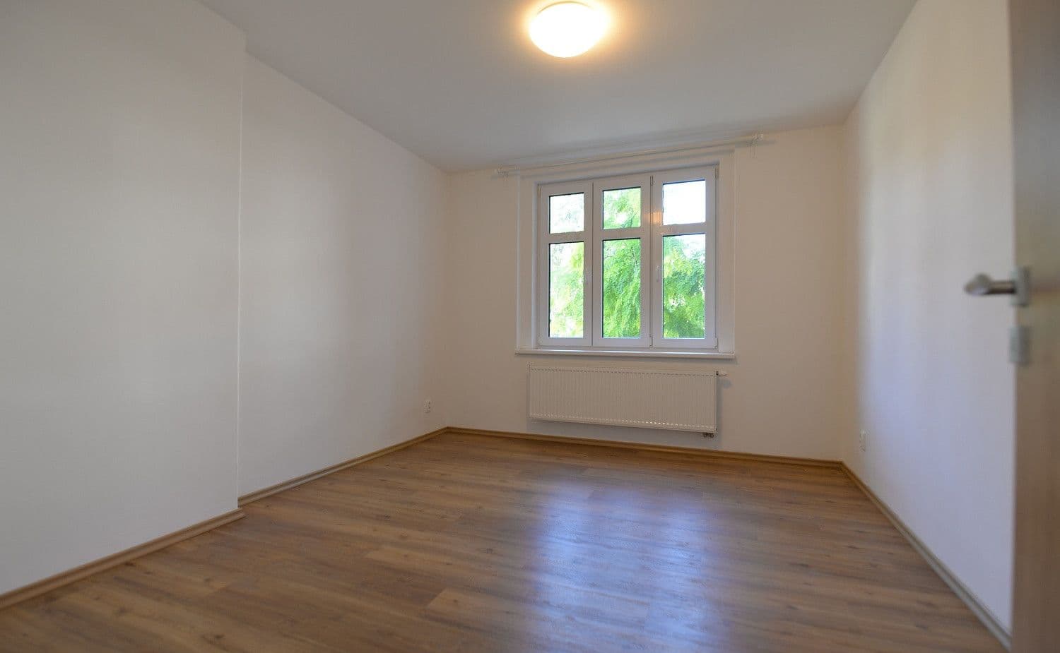 Prenájom bytu 3-izbový 94 m², Lounská, Teplice, Ústecký kraj Prenájom bytu 3-izbový 94 m², Lounská, Teplice, Ústecký kraj