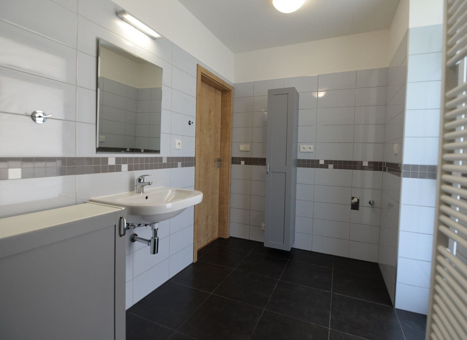 Prenájom bytu 3-izbový 94 m², Lounská, Teplice, Ústecký kraj Prenájom bytu 3-izbový 94 m², Lounská, Teplice, Ústecký kraj