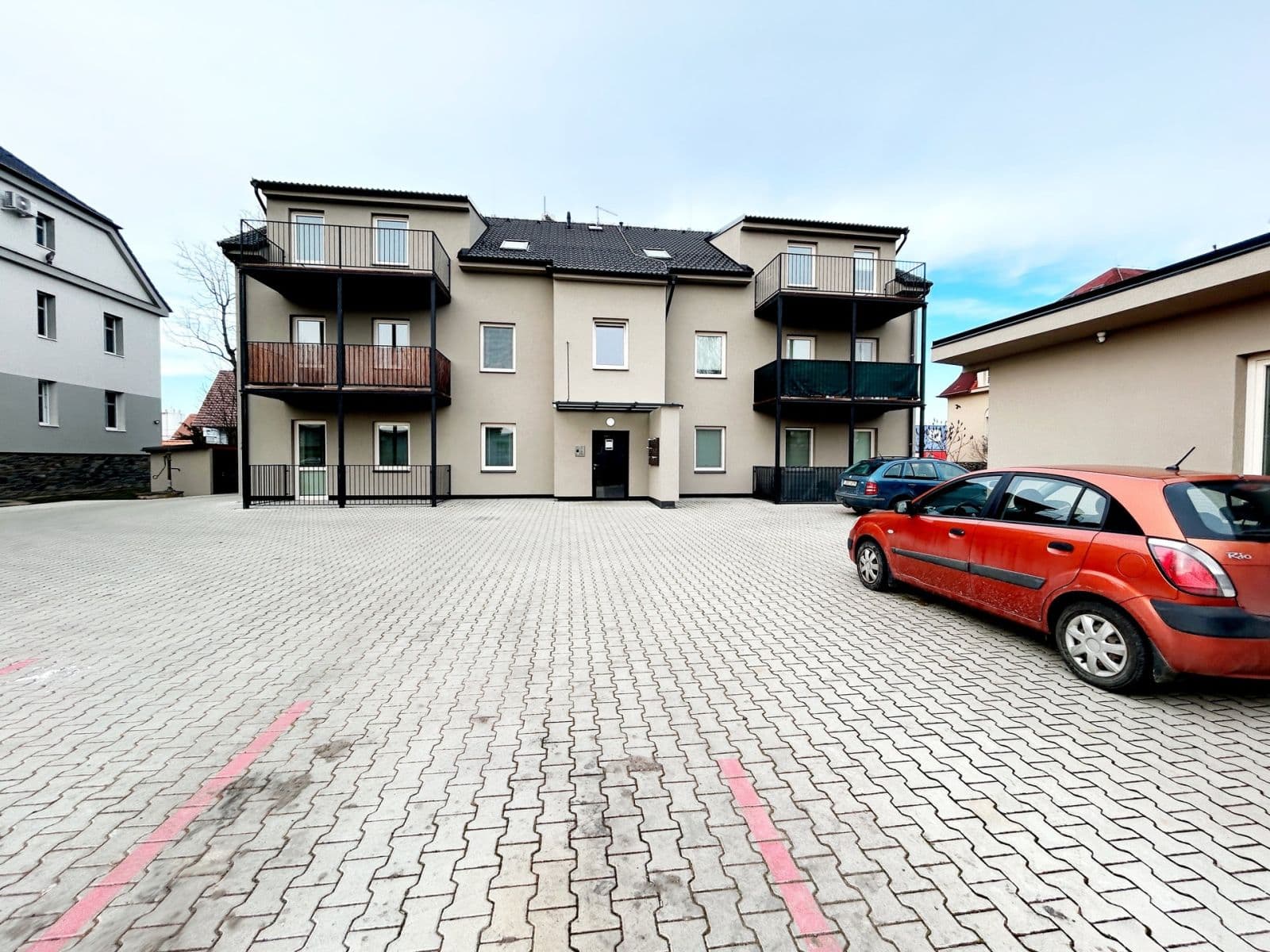 Prenájom bytu 2-izbový 56 m², Palackého, Velim, Středočeský kraj Prenájom bytu 2-izbový 56 m², Palackého, Velim, Středočeský kraj
