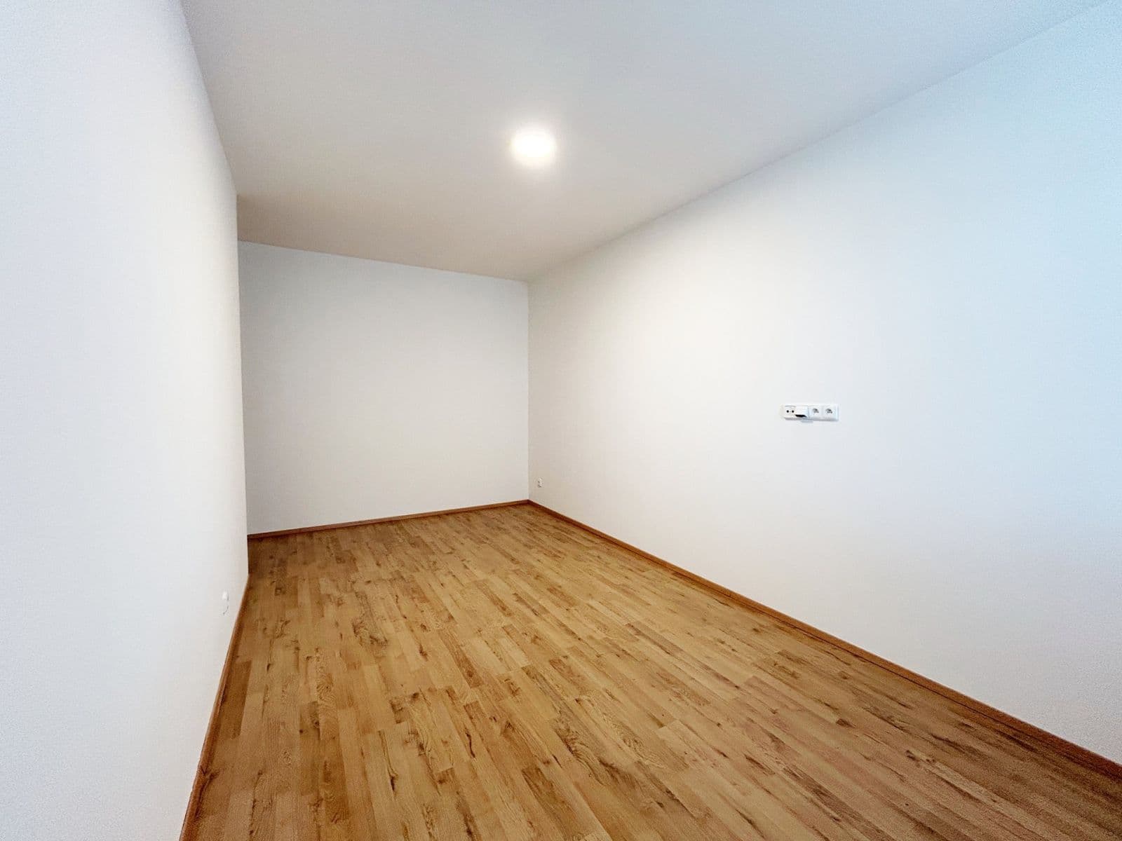 Prenájom bytu 2-izbový 56 m², Palackého, Velim, Středočeský kraj Prenájom bytu 2-izbový 56 m², Palackého, Velim, Středočeský kraj