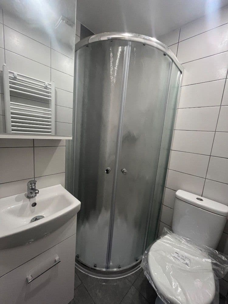 Prenájom bytu 1-izbový 19 m², Na Záhonech, Praha, Praha Prenájom bytu 1-izbový 19 m², Na Záhonech, Praha, Praha