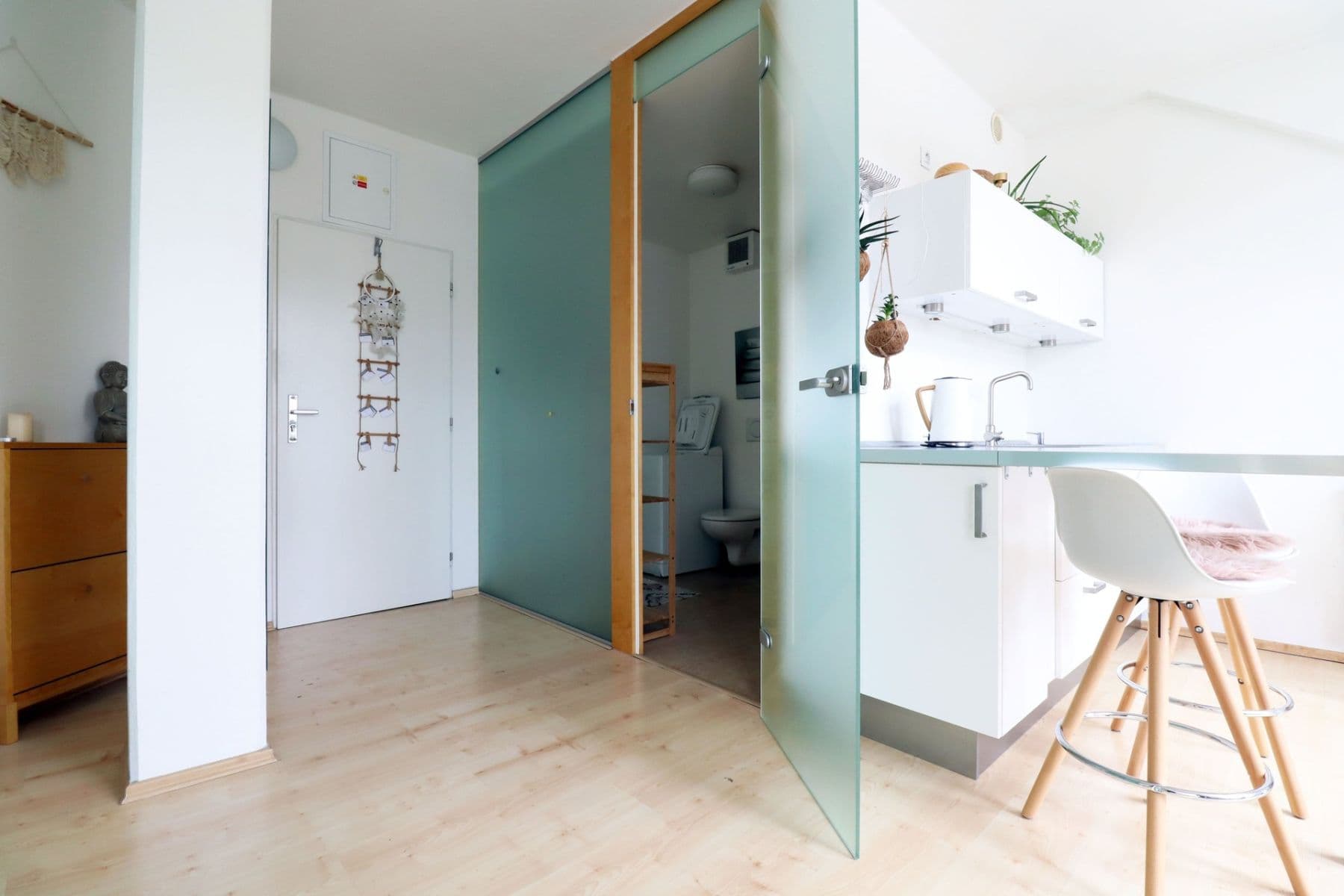 Prenájom bytu 1-izbový 45 m², Střížkovská, Praha, Praha Prenájom bytu 1-izbový 45 m², Střížkovská, Praha, Praha