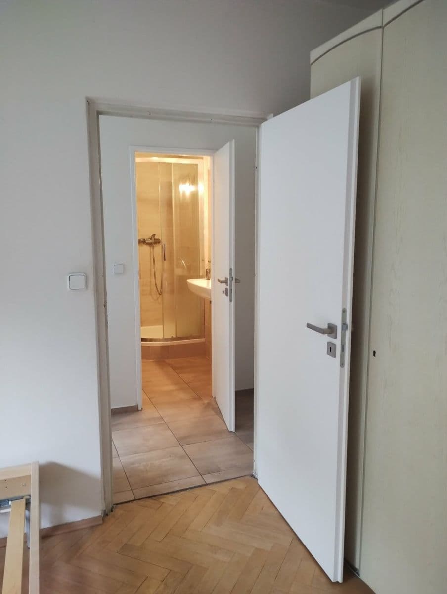 Prenájom bytu 1-izbový 34 m², Jasanová, Brno, Jihomoravský kraj Prenájom bytu 1-izbový 34 m², Jasanová, Brno, Jihomoravský kraj