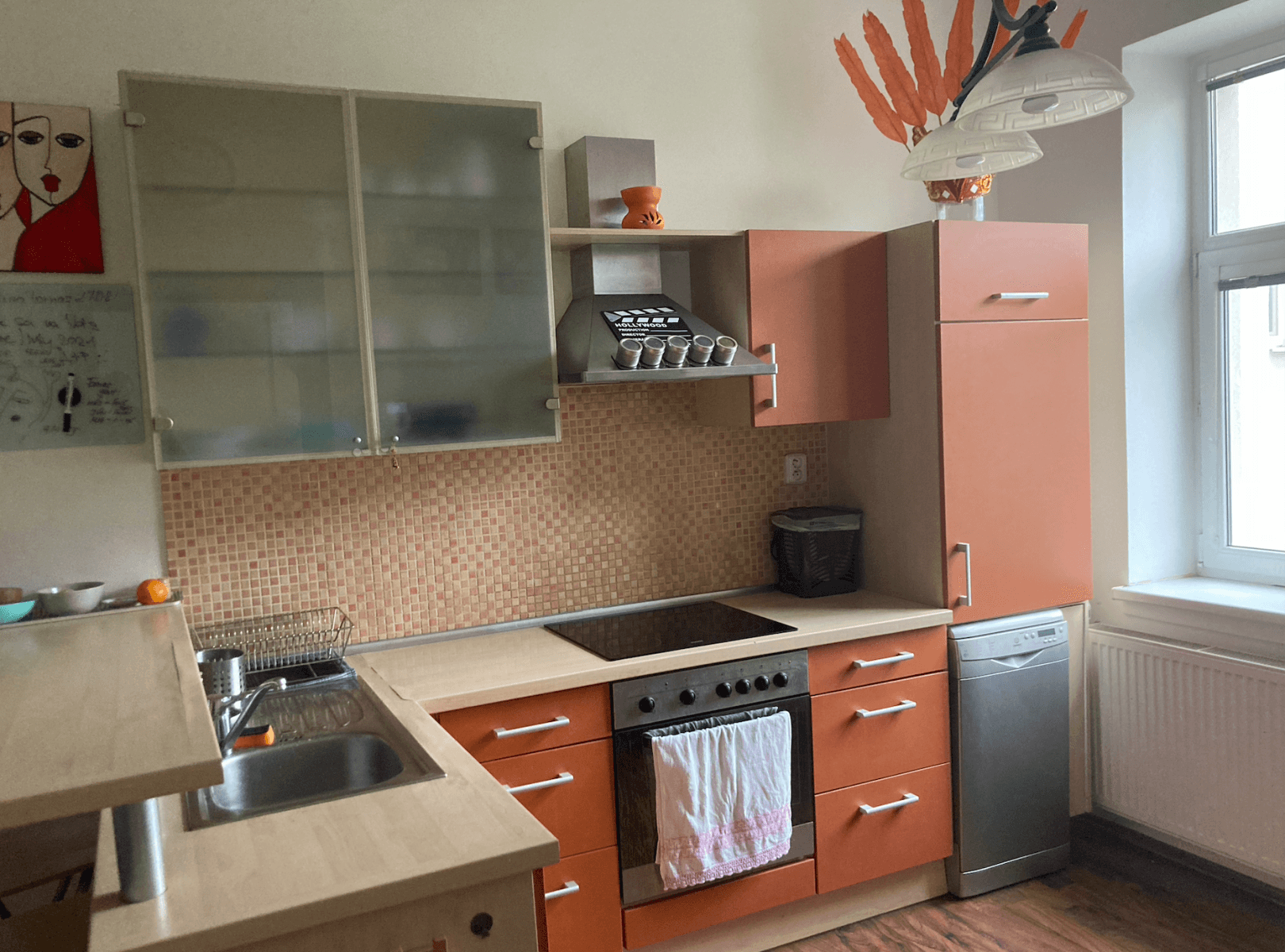 Prenájom bytu 3-izbový 98 m², Murgašova, Bratislava - mestská časť Staré Mesto, Bratislavský kraj Prenájom bytu 3-izbový 98 m², Murgašova, Bratislava - mestská časť Staré Mesto, Bratislavský kraj