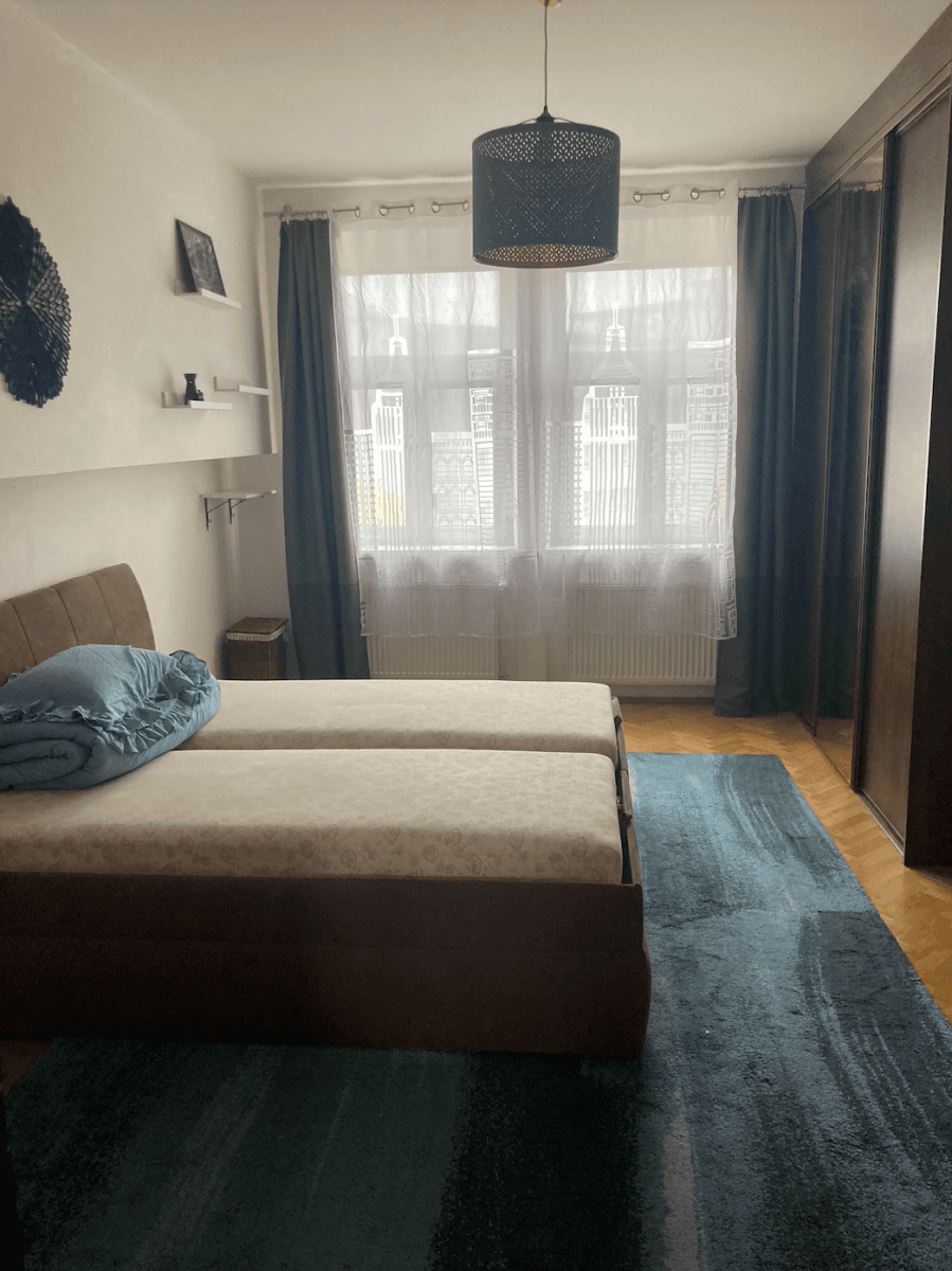 Prenájom bytu 3-izbový 98 m², Murgašova, Bratislava - mestská časť Staré Mesto, Bratislavský kraj Prenájom bytu 3-izbový 98 m², Murgašova, Bratislava - mestská časť Staré Mesto, Bratislavský kraj