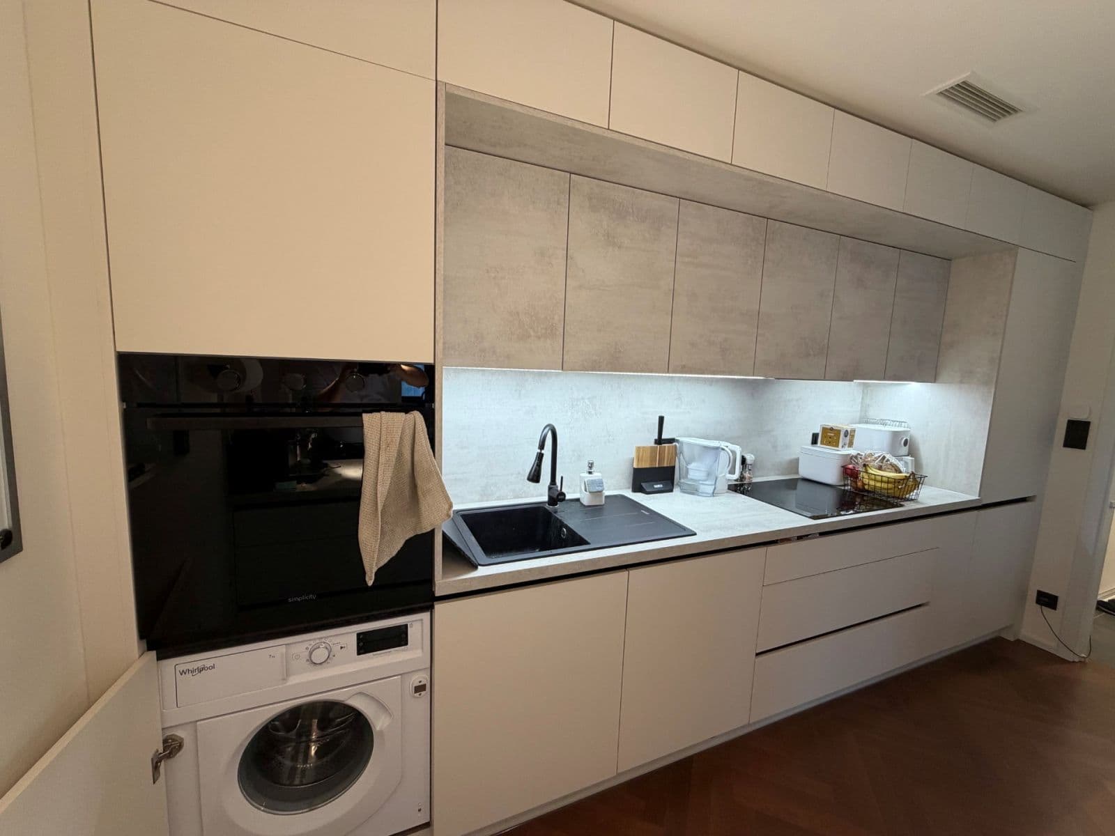 Prenájom bytu 2-izbový 64 m², Albrightové, Praha, Praha Prenájom bytu 2-izbový 64 m², Albrightové, Praha, Praha