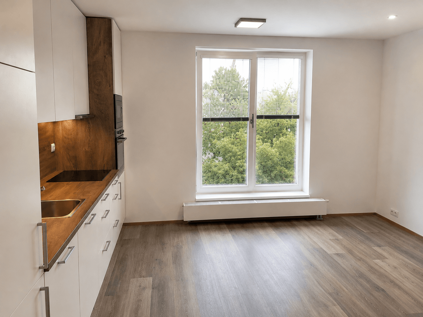 Prenájom bytu 2-izbový 55 m², V jehličí, Praha, Praha Prenájom bytu 2-izbový 55 m², V jehličí, Praha, Praha