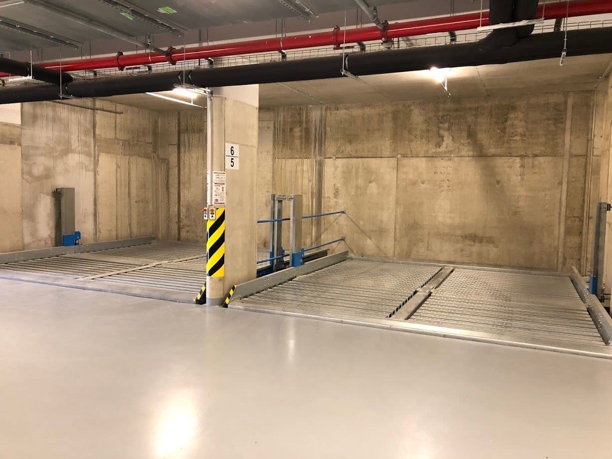 Prenájom bytu 2-izbový 55 m², V jehličí, Praha, Praha Prenájom bytu 2-izbový 55 m², V jehličí, Praha, Praha