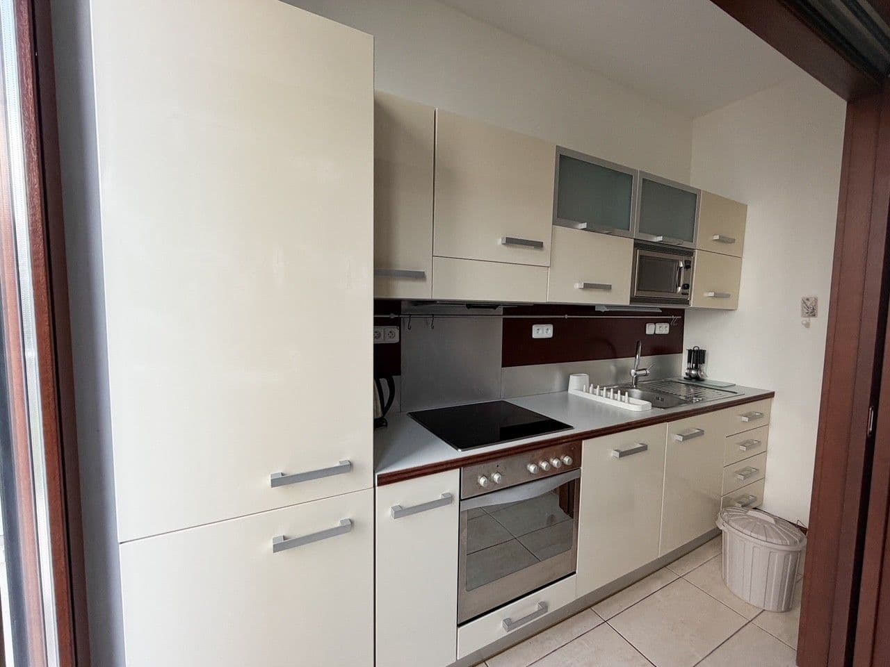 Prenájom bytu 2-izbový 45 m², Americká, Praha, Praha Prenájom bytu 2-izbový 45 m², Americká, Praha, Praha