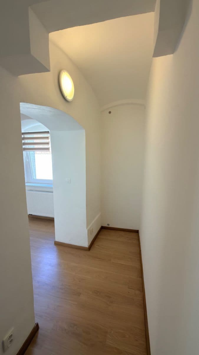 Prenájom bytu 2-izbový 45 m², Zdislavy z Lemberka, Jablonné v Podještědí, Liberecký kraj Prenájom bytu 2-izbový 45 m², Zdislavy z Lemberka, Jablonné v Podještědí, Liberecký kraj