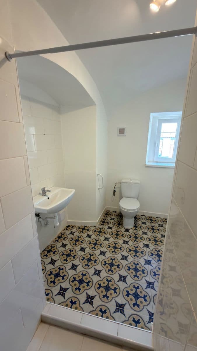 Prenájom bytu 2-izbový 45 m², Zdislavy z Lemberka, Jablonné v Podještědí, Liberecký kraj Prenájom bytu 2-izbový 45 m², Zdislavy z Lemberka, Jablonné v Podještědí, Liberecký kraj
