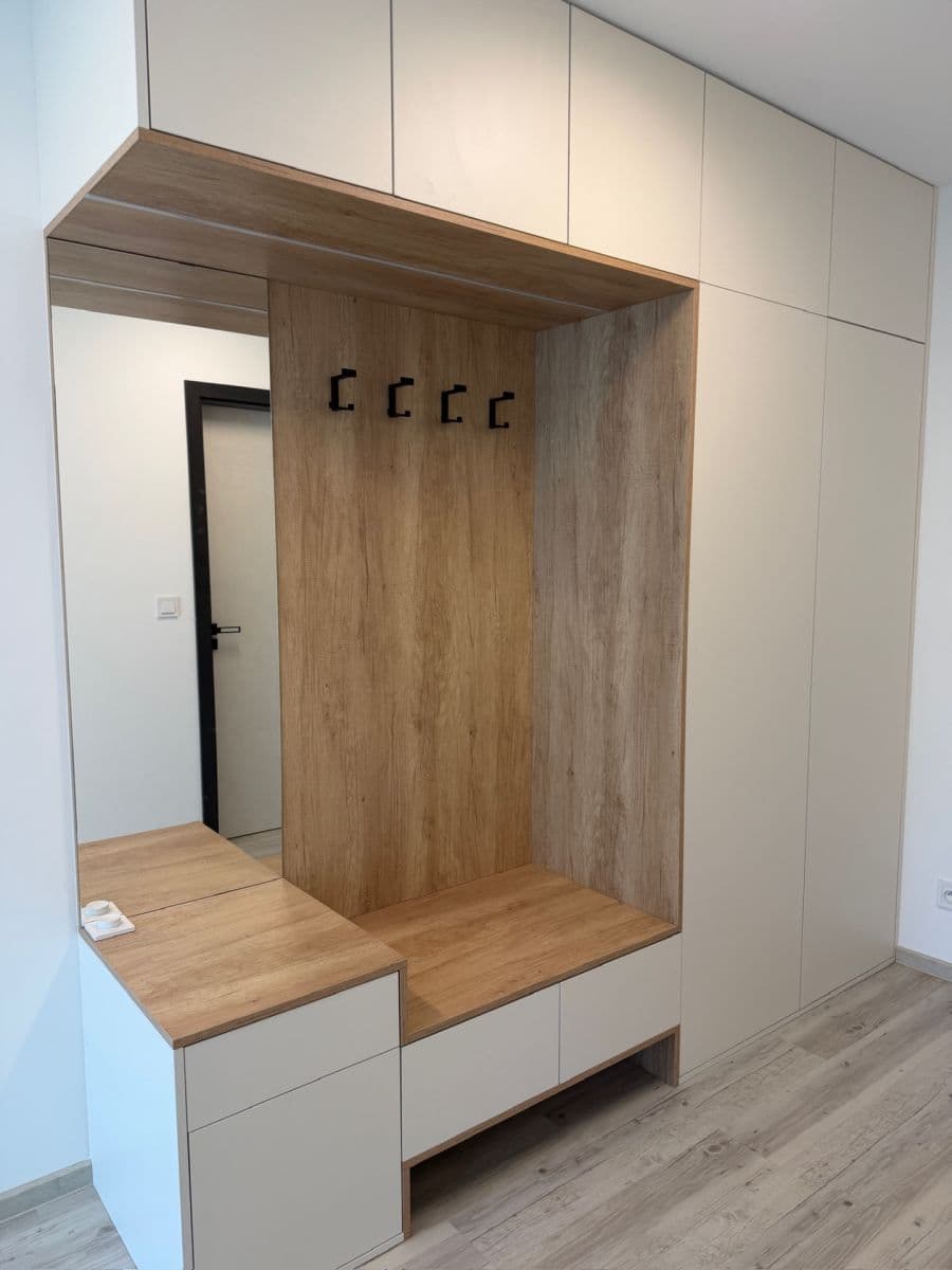 Prenájom bytu 2-izbový 67 m², Za Arielem, Praha, Praha Prenájom bytu 2-izbový 67 m², Za Arielem, Praha, Praha