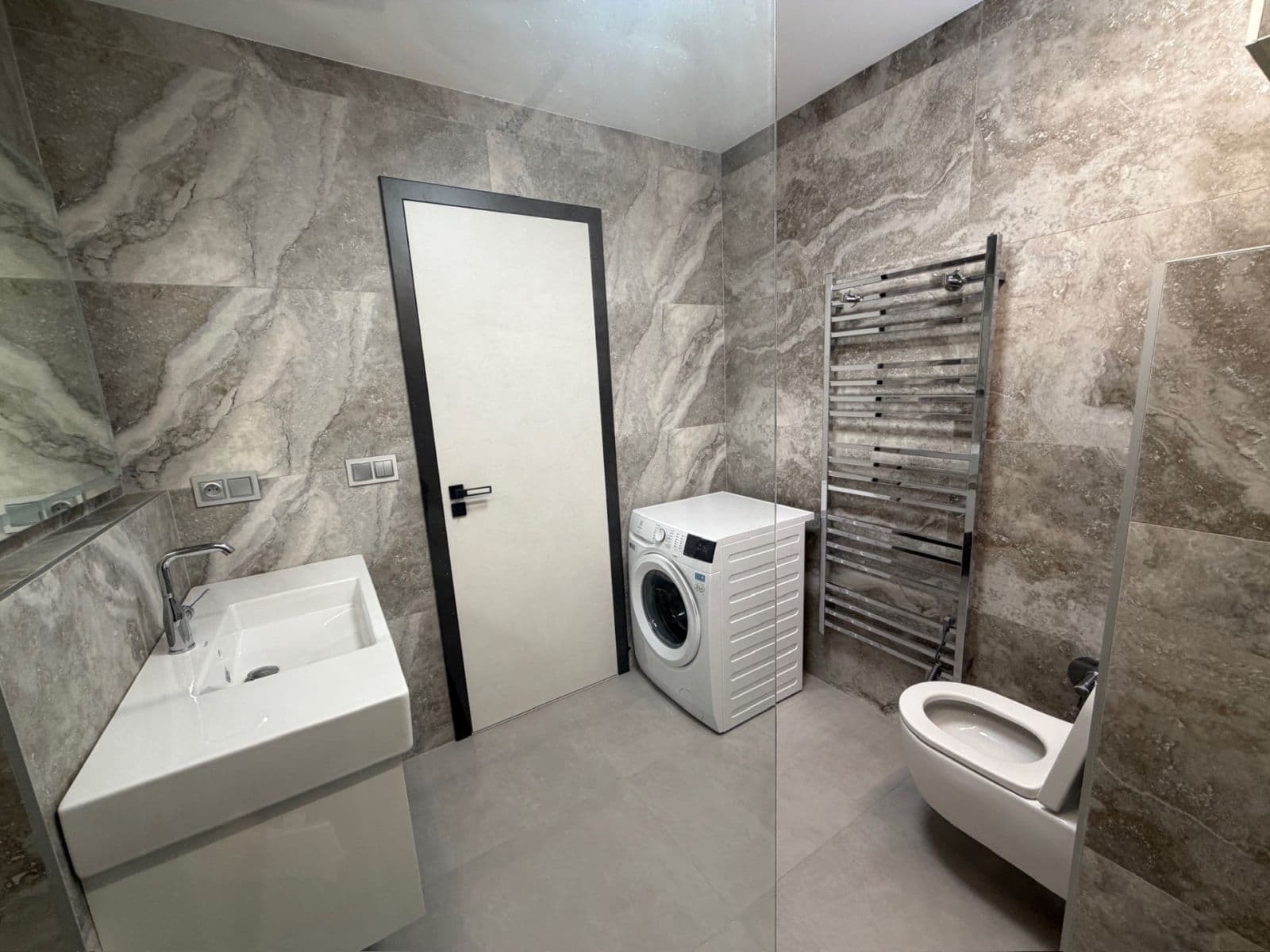 Prenájom bytu 2-izbový 67 m², Za Arielem, Praha, Praha Prenájom bytu 2-izbový 67 m², Za Arielem, Praha, Praha