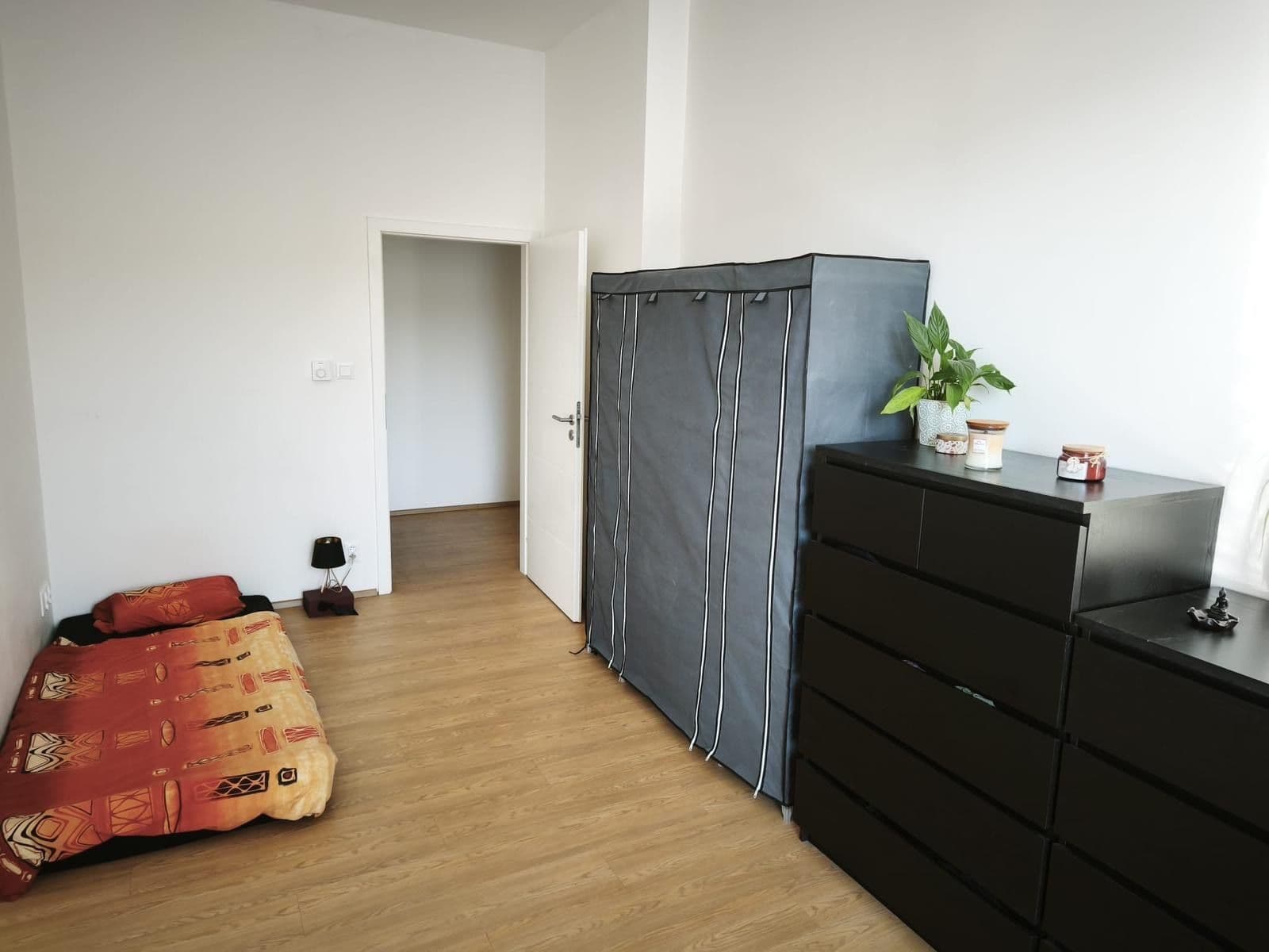 Prenájom bytu 2-izbový 52 m², Kotkova, Liberec, Liberecký kraj Prenájom bytu 2-izbový 52 m², Kotkova, Liberec, Liberecký kraj