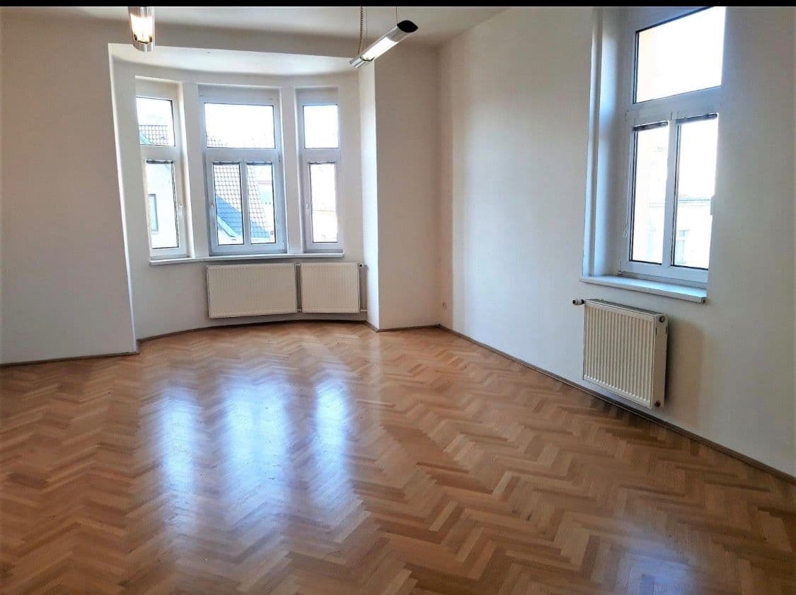 Prenájom kancelárie 135 m², Štěrboholská, Praha, Praha Prenájom kancelárie 135 m², Štěrboholská, Praha, Praha