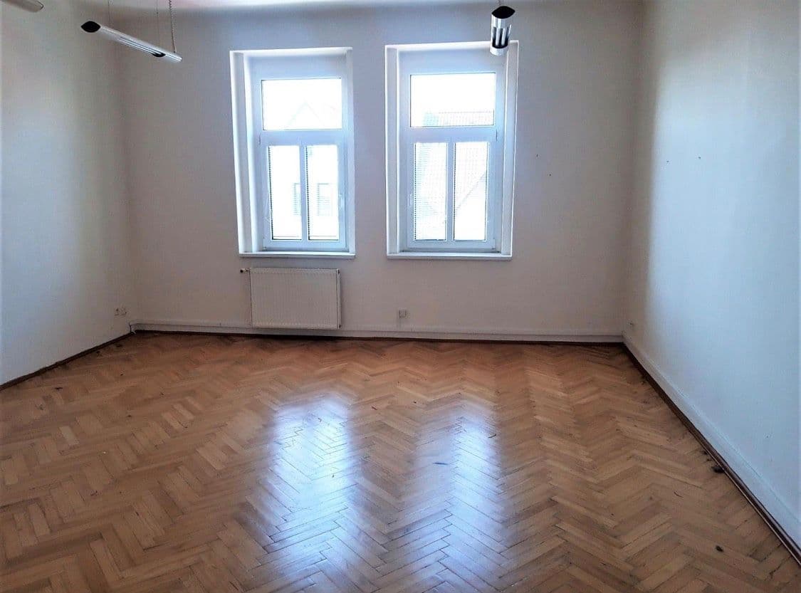 Prenájom kancelárie 135 m², Štěrboholská, Praha, Praha Prenájom kancelárie 135 m², Štěrboholská, Praha, Praha
