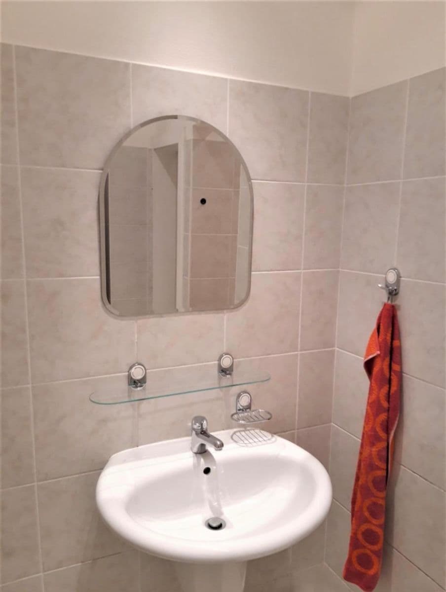 Prenájom kancelárie 135 m², Štěrboholská, Praha, Praha Prenájom kancelárie 135 m², Štěrboholská, Praha, Praha