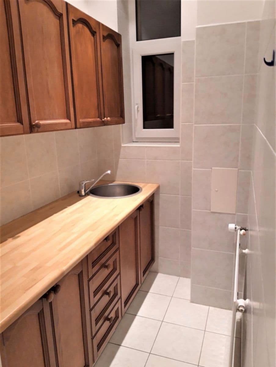 Prenájom kancelárie 135 m², Štěrboholská, Praha, Praha Prenájom kancelárie 135 m², Štěrboholská, Praha, Praha