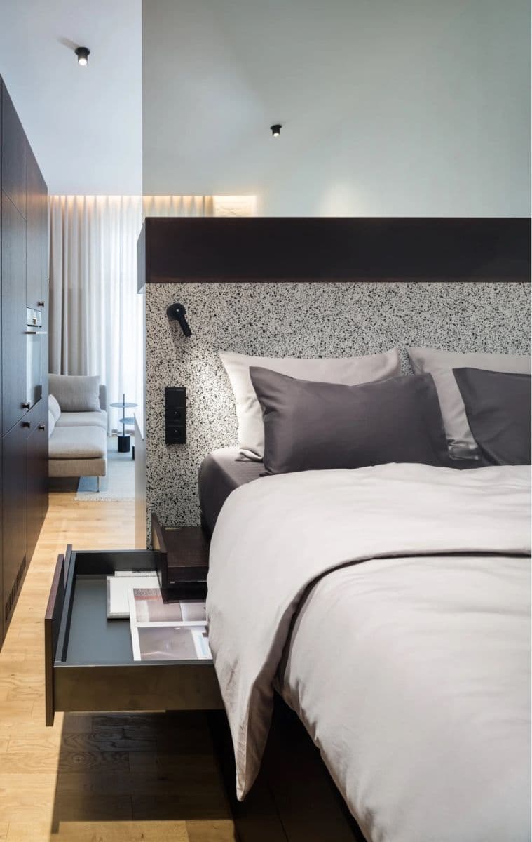 Prenájom bytu 1-izbový 30 m², Osadní, Praha, Praha Prenájom bytu 1-izbový 30 m², Osadní, Praha, Praha