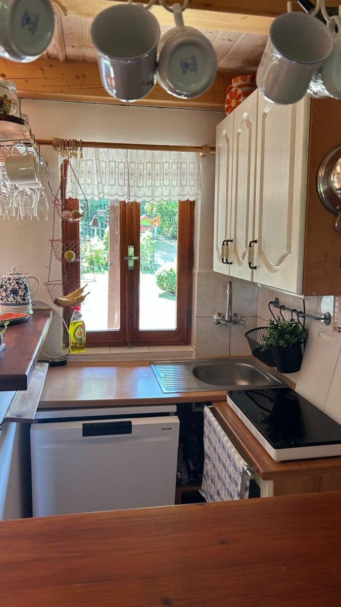 Predaj rekreačného objektu 68 m², pozemok 1.132 m², Velká Bukovina, Ústecký kraj Predaj rekreačného objektu 68 m², pozemok 1.132 m², Velká Bukovina, Ústecký kraj