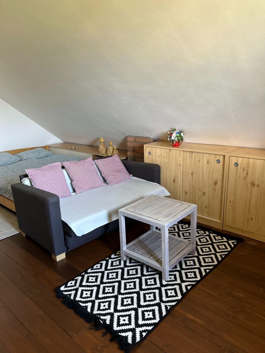 Predaj rekreačného objektu 68 m², pozemok 1.132 m², Velká Bukovina, Ústecký kraj Predaj rekreačného objektu 68 m², pozemok 1.132 m², Velká Bukovina, Ústecký kraj