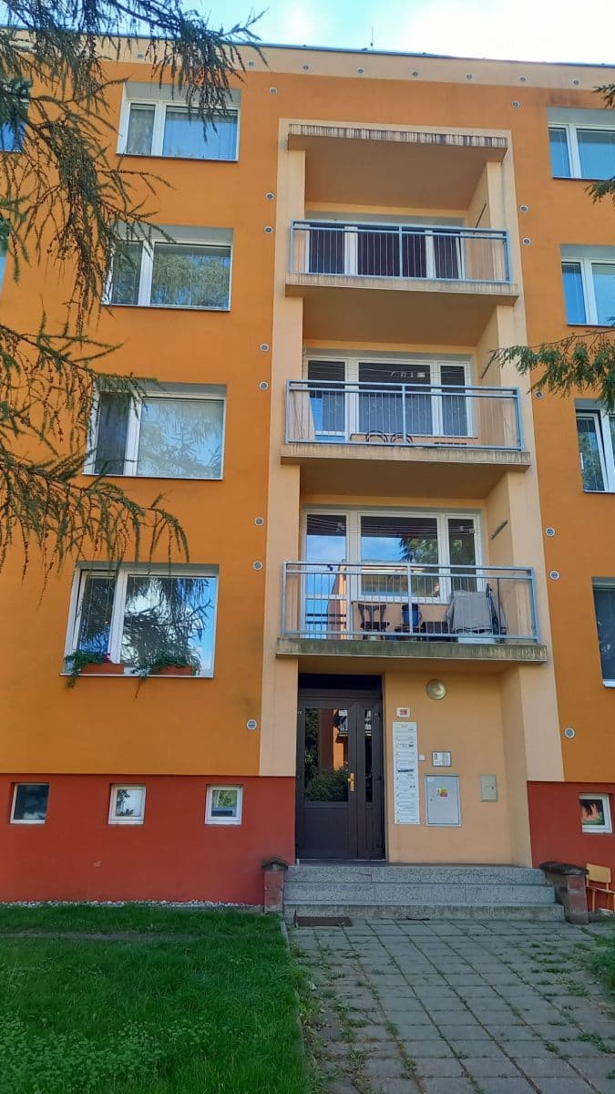 Predaj bytu 1-izbový 40 m², Na Komárově, Kaznějov, Plzeňský kraj Predaj bytu 1-izbový 40 m², Na Komárově, Kaznějov, Plzeňský kraj