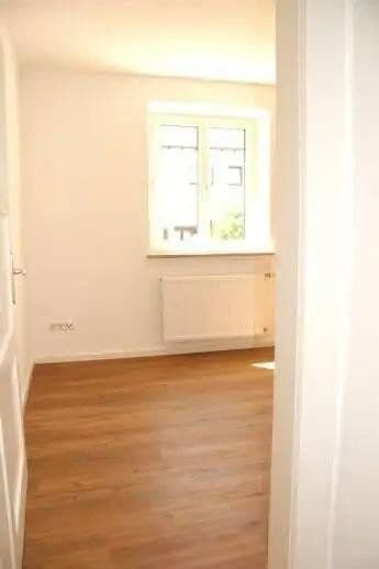 Prenájom bytu 2-izbový 59 m², Ingolstadt, Bavorsko Prenájom bytu 2-izbový 59 m², Ingolstadt, Bavorsko