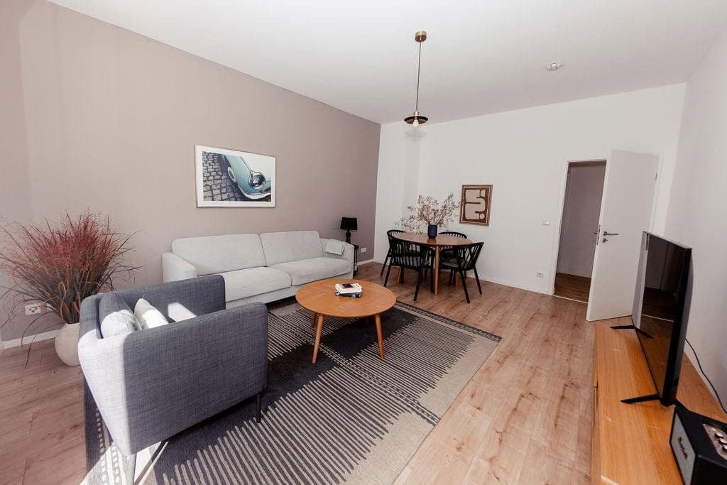 Predaj bytu 3-izbový 64 m², Kaiser friedrich str. 72, Berlin, Berlín Predaj bytu 3-izbový 64 m², Kaiser friedrich str. 72, Berlin, Berlín