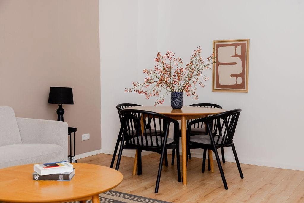 Predaj bytu 3-izbový 64 m², Kaiser friedrich str. 72, Berlin, Berlín Predaj bytu 3-izbový 64 m², Kaiser friedrich str. 72, Berlin, Berlín