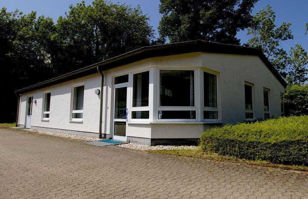 Prenájom kancelárie 204 m², Im Tal 6, Bullay, Porýnie-Falcko Prenájom kancelárie 204 m², Im Tal 6, Bullay, Porýnie-Falcko