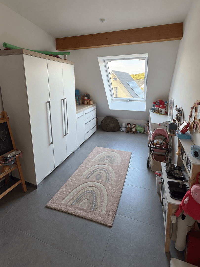 Prenájom bytu 3-izbový 106 m², Heidegraben 4c, Troisdorf, Severné Porýnie - Westfálsko Prenájom bytu 3-izbový 106 m², Heidegraben 4c, Troisdorf, Severné Porýnie - Westfálsko