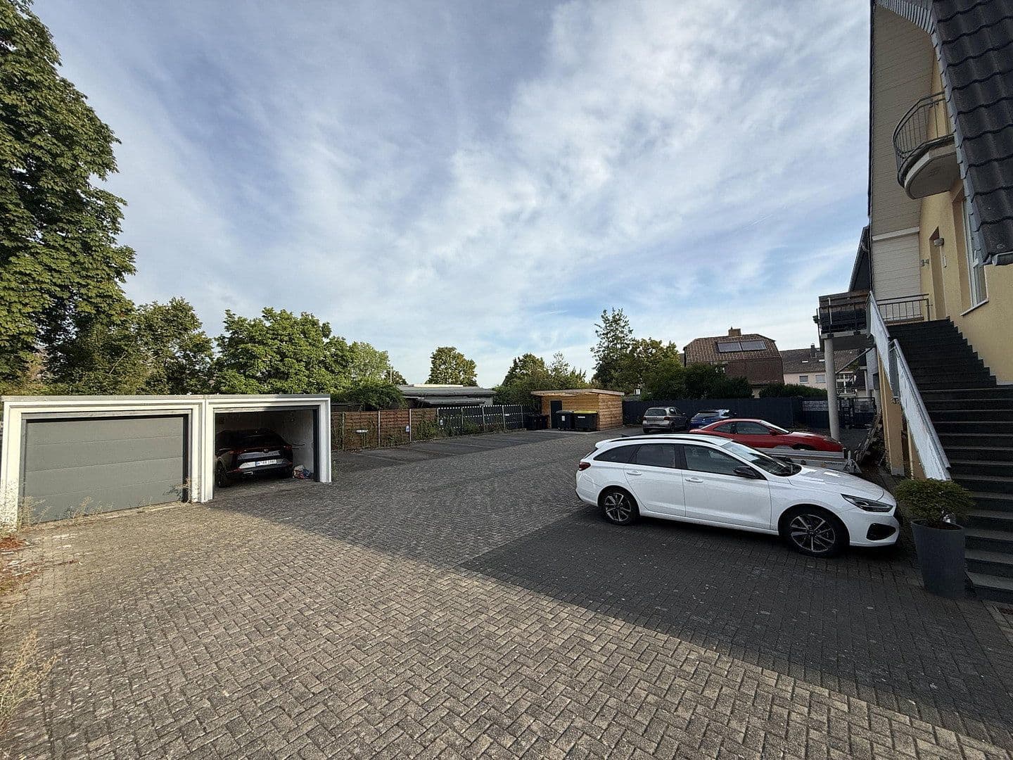 Prenájom bytu 3-izbový 106 m², Heidegraben 4c, Troisdorf, Severné Porýnie - Westfálsko Prenájom bytu 3-izbový 106 m², Heidegraben 4c, Troisdorf, Severné Porýnie - Westfálsko