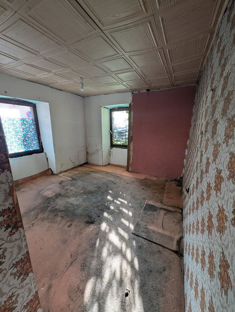 Prenájom domu 120 m², pozemok 500 m², Kraichtal, Bádensko-Wurttembersko Prenájom domu 120 m², pozemok 500 m², Kraichtal, Bádensko-Wurttembersko