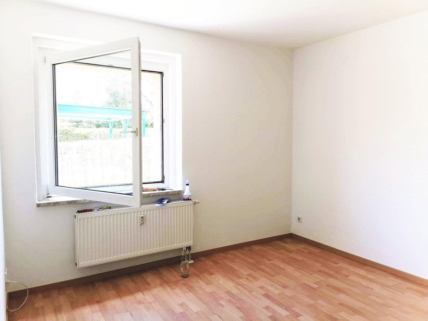 Prenájom bytu 2-izbový 43 m², Abteisiedlung 17, Oberlungwitz, Sasko Prenájom bytu 2-izbový 43 m², Abteisiedlung 17, Oberlungwitz, Sasko